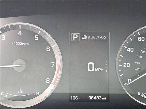 Used 2016 Hyundai Sonata Limited w/ Option Group 05 FWD image 9