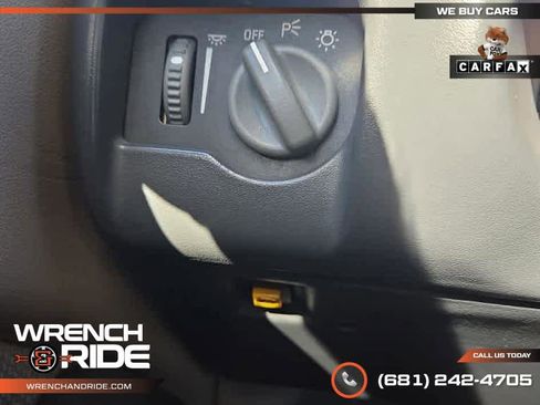 Used 1997 Pontiac Firebird Firebird w/ Opt Pkg image 18