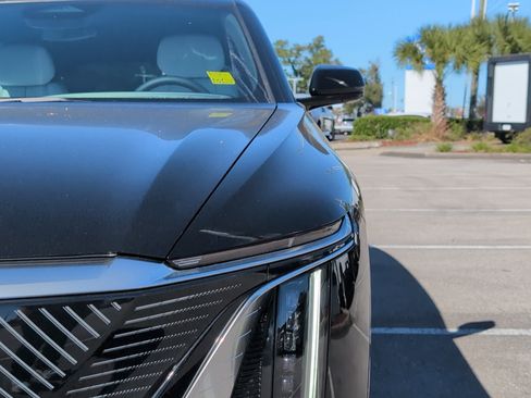 New 2026 Cadillac Lyriq Luxury image 31