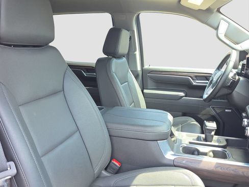 Used 2025 GMC Sierra 1500 SLT w/ SLT Premium Plus Package AWD/4WD image 20