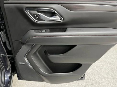 Used 2022 Chevrolet Tahoe RST w/ Luxury Package AWD/4WD image 51