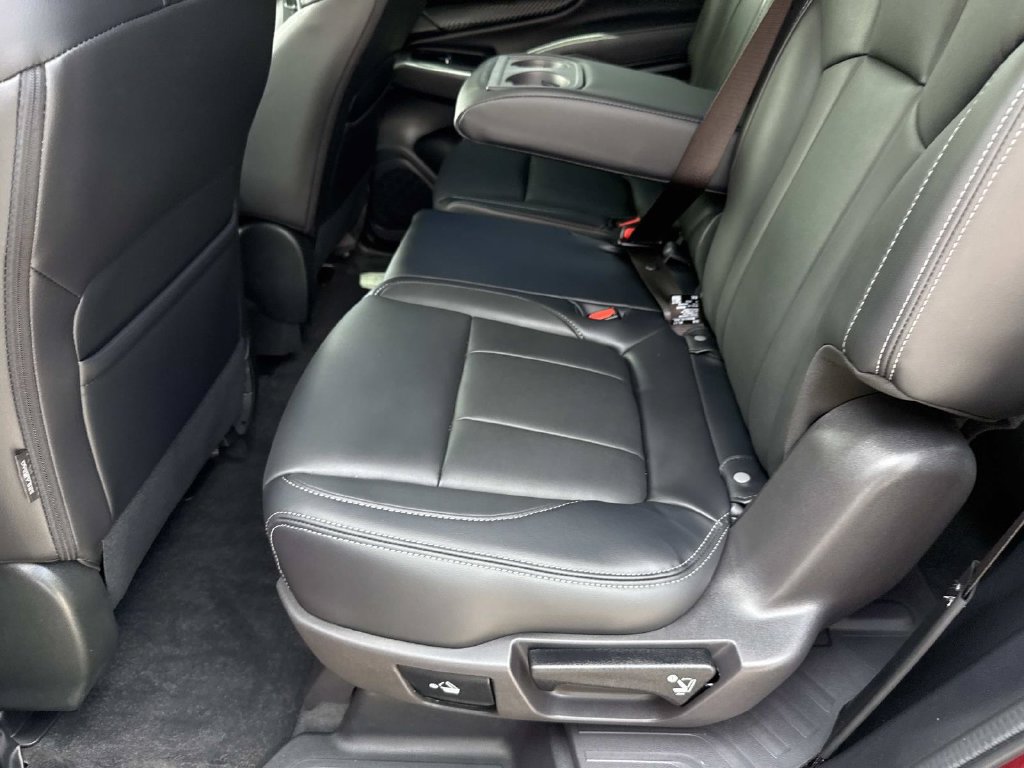 Certified 2026 Subaru Ascent Premium AWD/4WD image 12