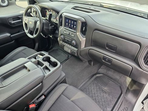 Used 2022 Chevrolet Silverado 1500 Custom image 11