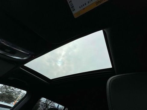 Used 2022 Mercedes-Benz GLS 450 4MATIC image 32