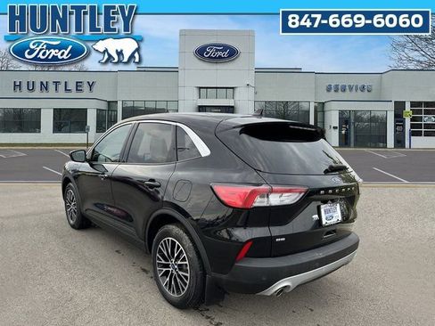 Used 2021 Ford Escape SE w/ Cold Weather Package image 7
