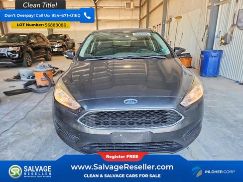 Used 2018 Ford Focus SE w/ SE Winter Package FWD image 7