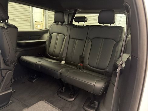 New 2025 Jeep Wagoneer Series II image 19