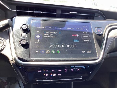 Used 2023 Chevrolet Bolt EUV LT w/ Driver Confidence Package image 16