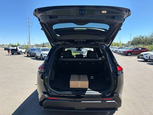 Used 2026 Toyota RAV4 AWD Plug-in Hybrid image 17