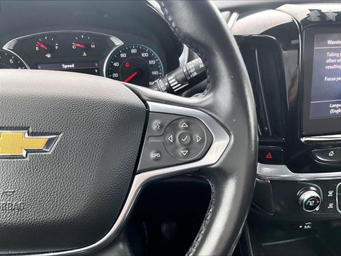 Used 2020 Chevrolet Traverse LT w/ LT Premium Package image 25