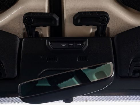 Used 2021 Jeep Wrangler Unlimited Sport AWD/4WD image 28