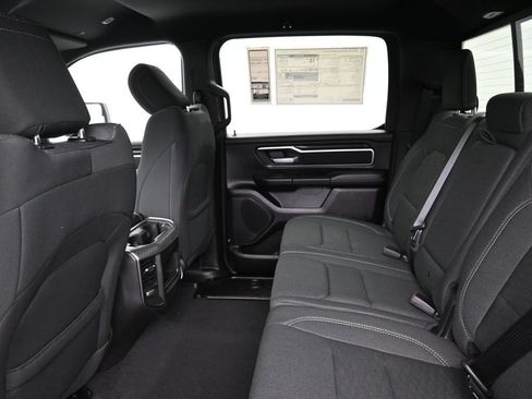 New 2026 RAM 1500 Big Horn AWD/4WD image 14