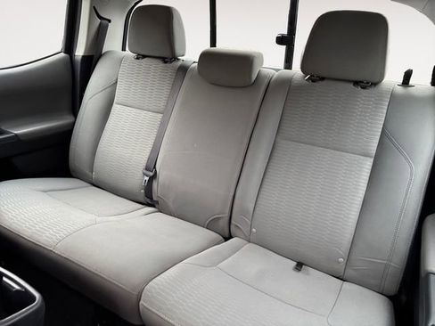 Used 2017 Toyota Tacoma SR w/ Tow Package image 13