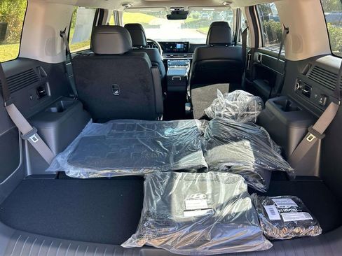 New 2026 Hyundai Santa Fe Limited AWD/4WD image 12