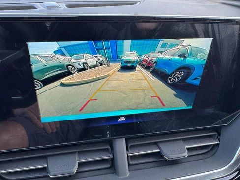 New 2026 Chevrolet Trax RS FWD image 39