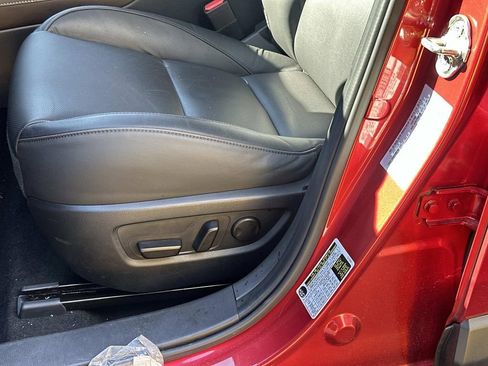 Certified 2025 MAZDA CX-30 AWD 2.5 S w/ Premium Package image 23