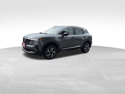 New 2026 Nissan Kicks SV w/ Illumination Package FWD image 9