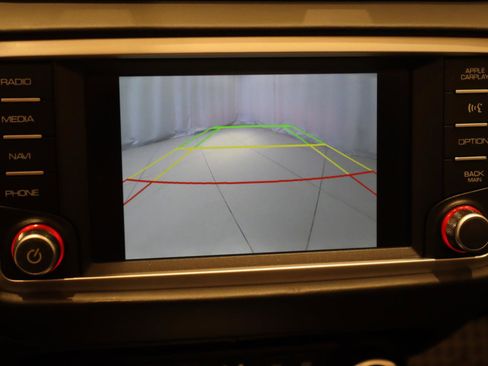 Used 2016 Ferrari California T image 35