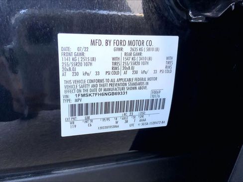 Used 2022 Ford Explorer Limited w/ Equipment Group 301A image 33