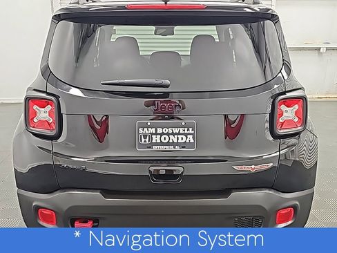 Used 2023 Jeep Renegade Trailhawk w/ Trailhawk Elite Group image 8