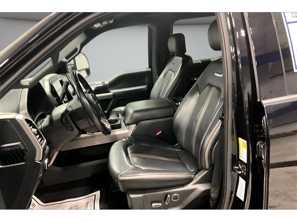 Used 2022 Ford F450 Platinum w/ FX4 Off-Road Package AWD/4WD image 26