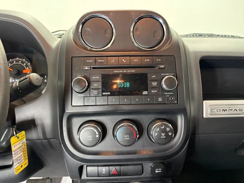 Used 2016 Jeep Compass Sport w/ Power Value Group FWD image 12