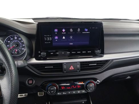 Used 2023 Kia Forte GT-Line w/ GT-Line Premium Package image 12