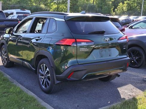 Used 2023 Toyota Corolla Cross XLE w/ Convenience Package AWD/4WD image 6