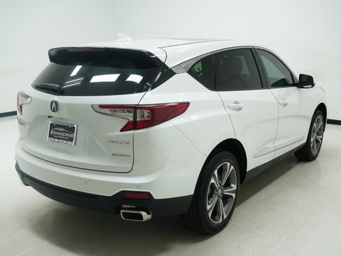 Used 2025 Acura RDX SH-AWD w/ Technology Package image 4