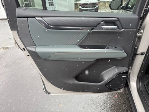 New 2026 GMC Acadia AT4 image 19