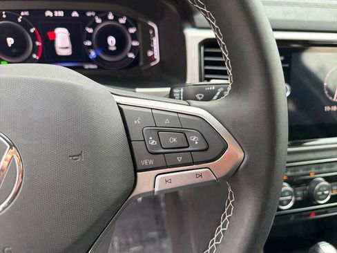 Used 2022 Volkswagen Atlas SE image 24