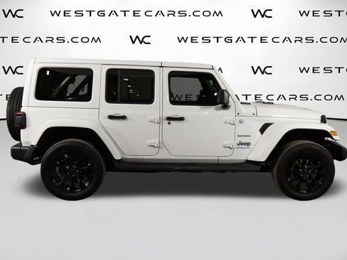 Used 2024 Jeep Wrangler Unlimited Sahara w/ Dual Top Group AWD/4WD image 49