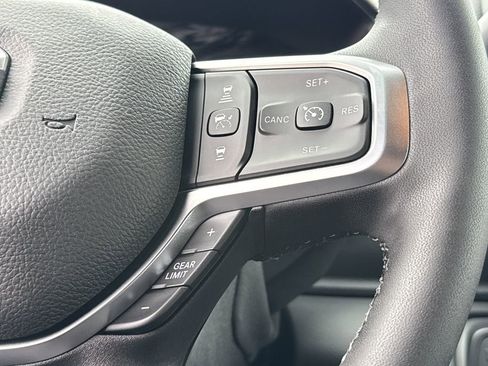 New 2026 RAM 2500 Big Horn AWD/4WD image 30