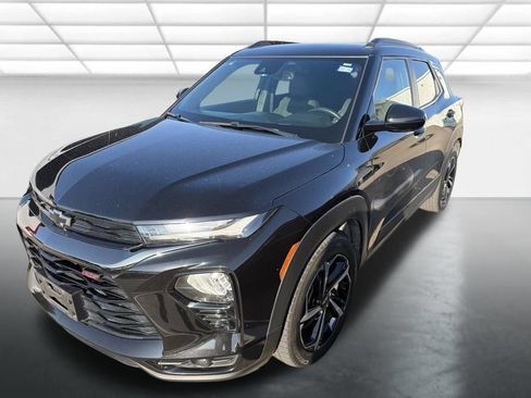 Used 2022 Chevrolet TrailBlazer RS w/ Technology Package FWD image 5
