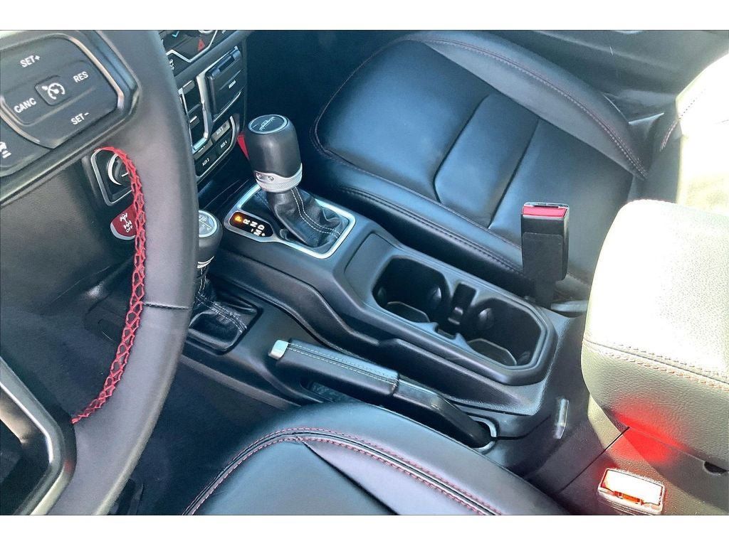 Used 2024 Jeep Gladiator Rubicon AWD/4WD image 19
