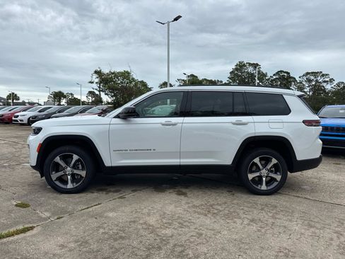 New 2026 Jeep Grand Cherokee L Limited RWD image 6
