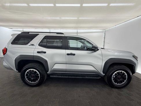 Used 2025 Toyota 4Runner TRD Off-Road image 7