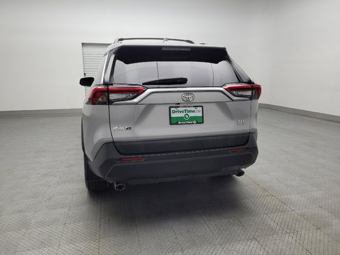 Used 2019 Toyota RAV4 XLE image 6