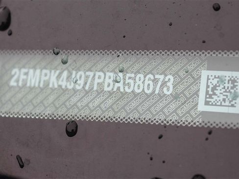 Used 2023 Ford Edge SEL image 29