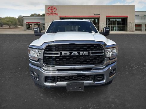 Used 2023 RAM 2500 Big Horn w/ Level 1 Equipment Group AWD/4WD image 2