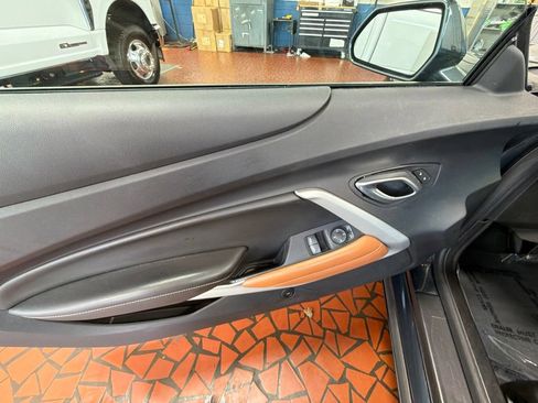 Used 2021 Chevrolet Camaro LT RWD image 11
