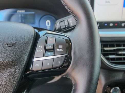 Used 2023 Ford Escape Platinum image 20