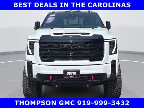 New 2026 GMC Sierra 2500 AT4 AWD/4WD image 11