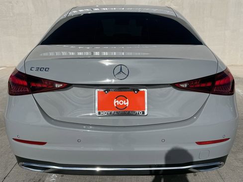 Used 2025 Mercedes-Benz C 300 Sedan image 4