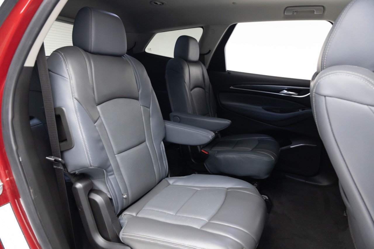 Used 2019 Buick Enclave Essence FWD image 22
