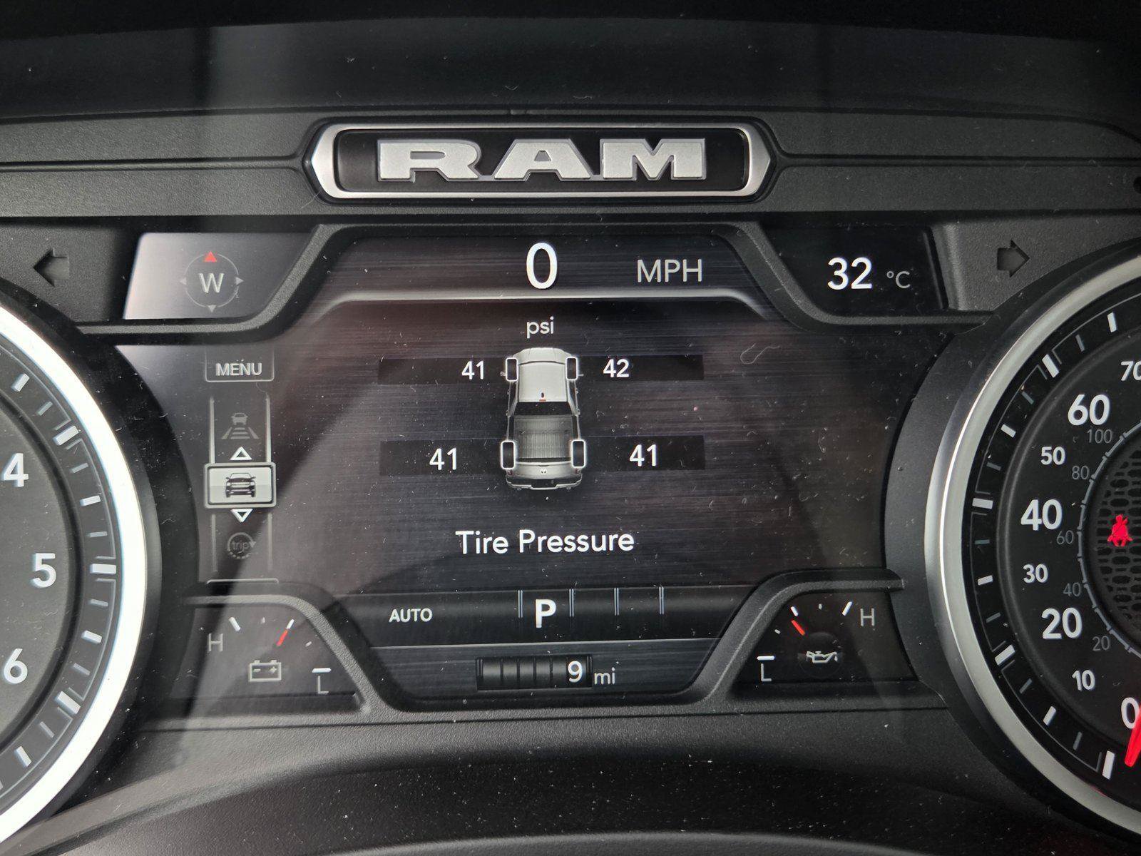 New 2026 RAM 1500 Big Horn AWD/4WD image 25