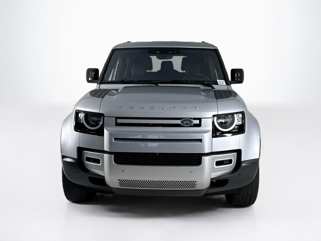 Used 2021 Land Rover Defender 90 S AWD/4WD image 8