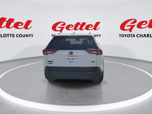 New 2025 Toyota RAV4 XLE image 7