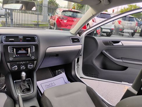 Used 2017 Volkswagen Jetta S FWD image 49