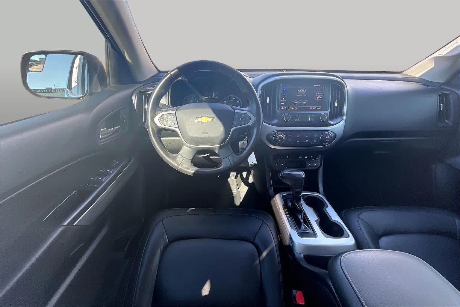 Used 2020 Chevrolet Colorado LT w/ Luxury Package RWD image 6